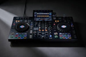 BJs Sound & Lighting - Pioneer XDJ RX3 061 1 1 product gallery bjs web