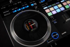 BJs Sound & Lighting - DDJ REV7 Lifestyle 3 product gallery bjs web